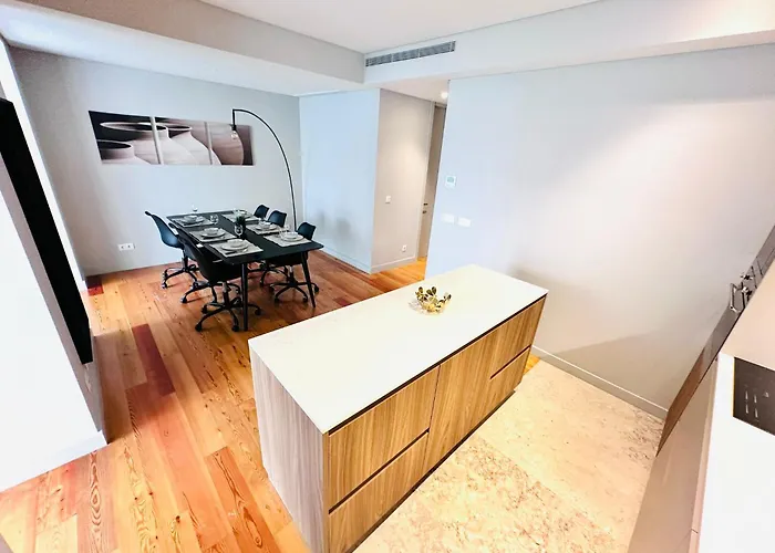公寓 The Eca De Queiroz House - No Cv E - Flat B - Three-bedroom