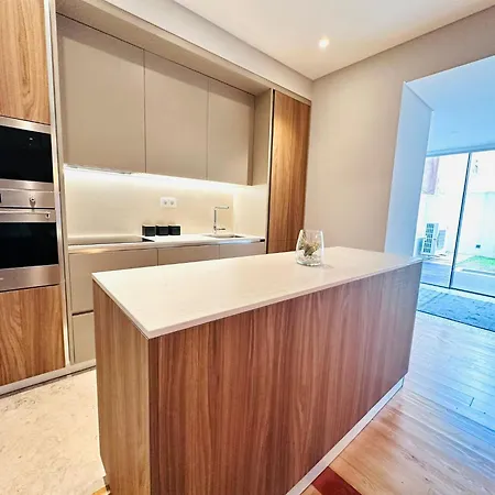 Apartmán The Eca De Queiroz House - No Cv E - Flat B - Three-bedroom